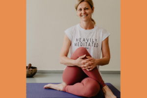 Jana Kyriakou, yoga and mindfulness for anxiety